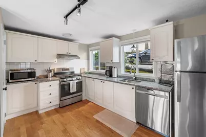 6 Prospect Ct #6, Marblehead, MA 01945 - Photo 6