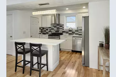 47 Woodbine Ave, Pembroke, MA 02359 - Photo 8