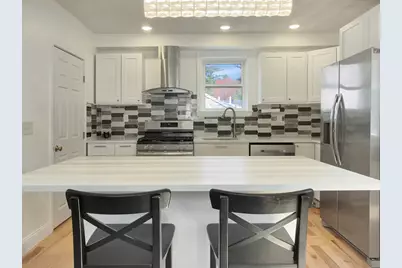 47 Woodbine Ave, Pembroke, MA 02359 - Photo 10