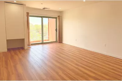 100 W Squantum St #516, Quincy, MA 02171 - Photo 4