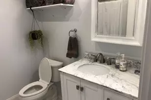 227 Bowen St, Boston, MA 02127 - Photo 10