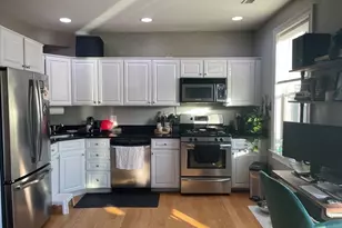 227 Bowen St, Boston, MA 02127 - Photo 2