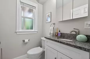 17 Chelmsford St, Boston, MA 02122 - Photo 12