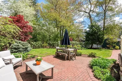 14 Standish Rd, Wellesley, MA 02481 - Photo 32