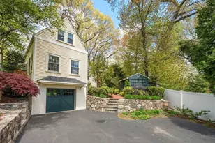 14 Standish Rd, Wellesley, MA 02481 - Photo 36