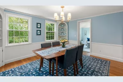 14 Standish Rd, Wellesley, MA 02481 - Photo 10