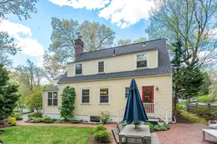 14 Standish Rd, Wellesley, MA 02481 - Photo 34