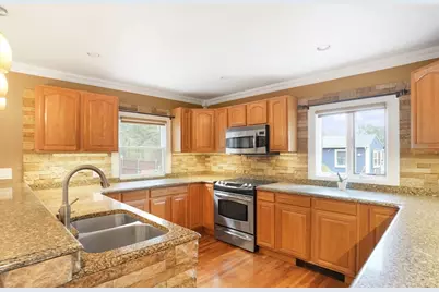56 Chipaway Rd, Freetown, MA 02717 - Photo 2