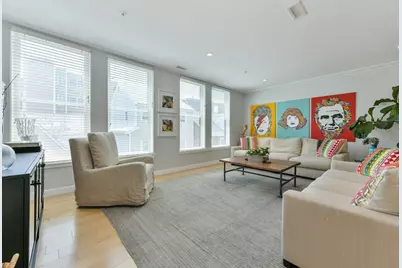 335 W Second #16, Boston, MA 02127 - Photo 10