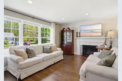 14 Walnut Rd, Chelmsford, MA 01824 - Photo 14