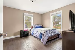 32 Dennison Ave, Salem, NH 03079 - Photo 24