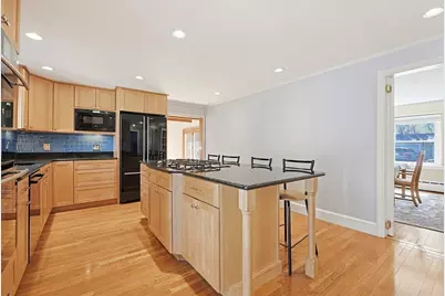 27 Lincoln St, Andover, MA 01810 - Photo 10