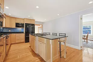 27 Lincoln St, Andover, MA 01810 - Photo 10