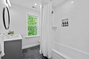 3 Hillside Ave, Somerville, MA 02145 - Photo 8
