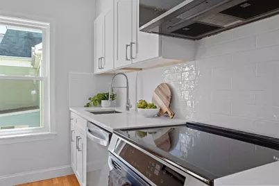3 Hillside Ave #2, Somerville, MA 02145 - Photo 2