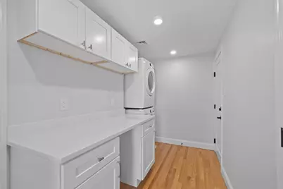 3 Hillside Ave #2, Somerville, MA 02145 - Photo 6