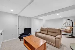 18 Yorkshire Pl, East Longmeadow, MA 01028 - Photo 18