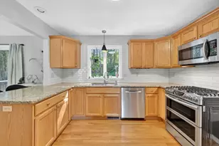18 Yorkshire Pl, East Longmeadow, MA 01028 - Photo 6