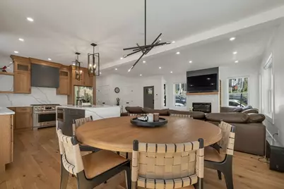 22 Harvard St, Somerville, MA 02143 - Photo 8