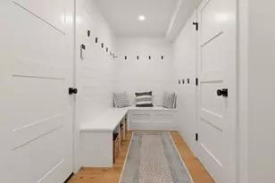 22 Harvard St, Somerville, MA 02143 - Photo 24