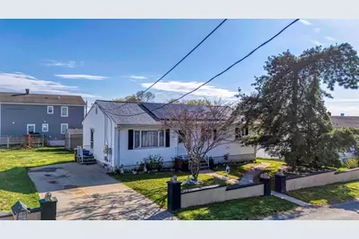 321 Embert St, Fall River, MA 02721 - Photo 1