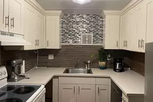 18 Nelson Dr, Randolph, MA 02368 - Photo 1