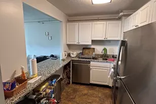 872 Massachusetts Ave, Cambridge, MA 02139 - Photo 2