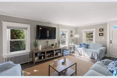 10 Trenton St, Yarmouth, MA 02673 - Photo 4