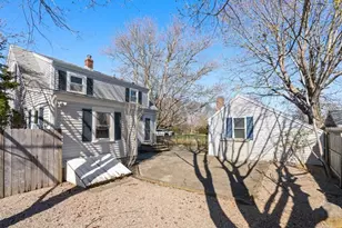 10 Trenton St, Yarmouth, MA 02673 - Photo 24