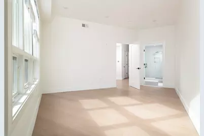 33 Ward St #4, Boston, MA 02127 - Photo 8