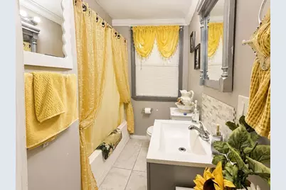 8 Torrey St, Boston, MA 02124 - Photo 8