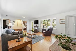 13 Cider Mill Rd, Leverett, MA 01054 - Photo 8