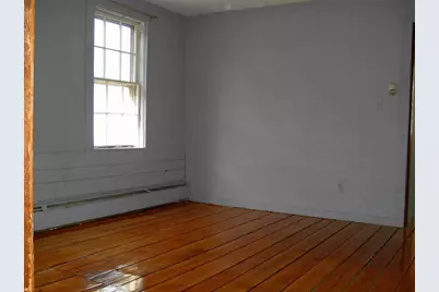 128 Pleasant St #2, Marblehead, MA 01945 - Photo 6