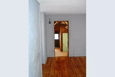 128 Pleasant St #2, Marblehead, MA 01945 - Photo 4