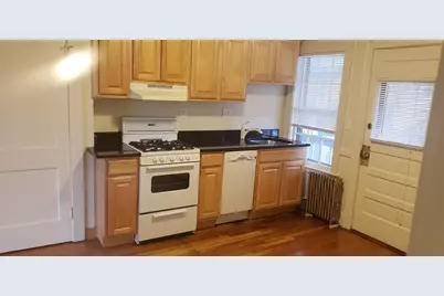 260 Main Street #7, Medford, MA 02155 - Photo 2