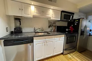 124 Beacon St, Boston, MA 02116 - Photo 10