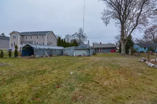 82 Lowell St, Woburn, MA 01801 - Photo 6