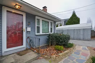 82 Lowell St, Woburn, MA 01801 - Photo 1