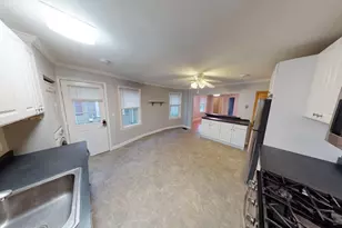 22-24 Gladstone St, Everett, MA 01249 - Photo 10