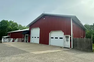 185 Miller St, Ludlow, MA 01056 - Photo 1