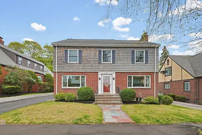 14 Wallace Rd, Lynn, MA 01902 - Photo 1