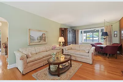 14 Wallace Rd, Lynn, MA 01902 - Photo 4