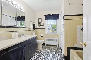 14 Wallace Rd, Lynn, MA 01902 - Photo 18