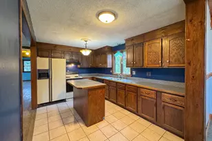 60 White Fox Rd, Agawam, MA 01030 - Photo 22