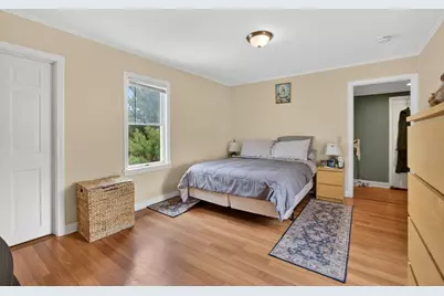 8 Essex St, Swampscott, MA 01907 - Photo 10