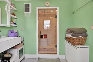 8 Essex St, Swampscott, MA 01907 - Photo 22
