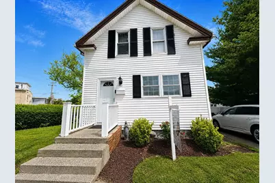 8 Essex St, Swampscott, MA 01907 - Photo 1