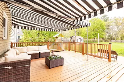28 Nevens Circle, Rockland, MA 02370 - Photo 4
