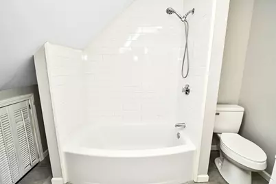 37 Wilbur St #2, Taunton, MA 02780 - Photo 6