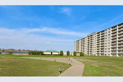 200 Cove Way #113, Quincy, MA 02169 - Photo 32